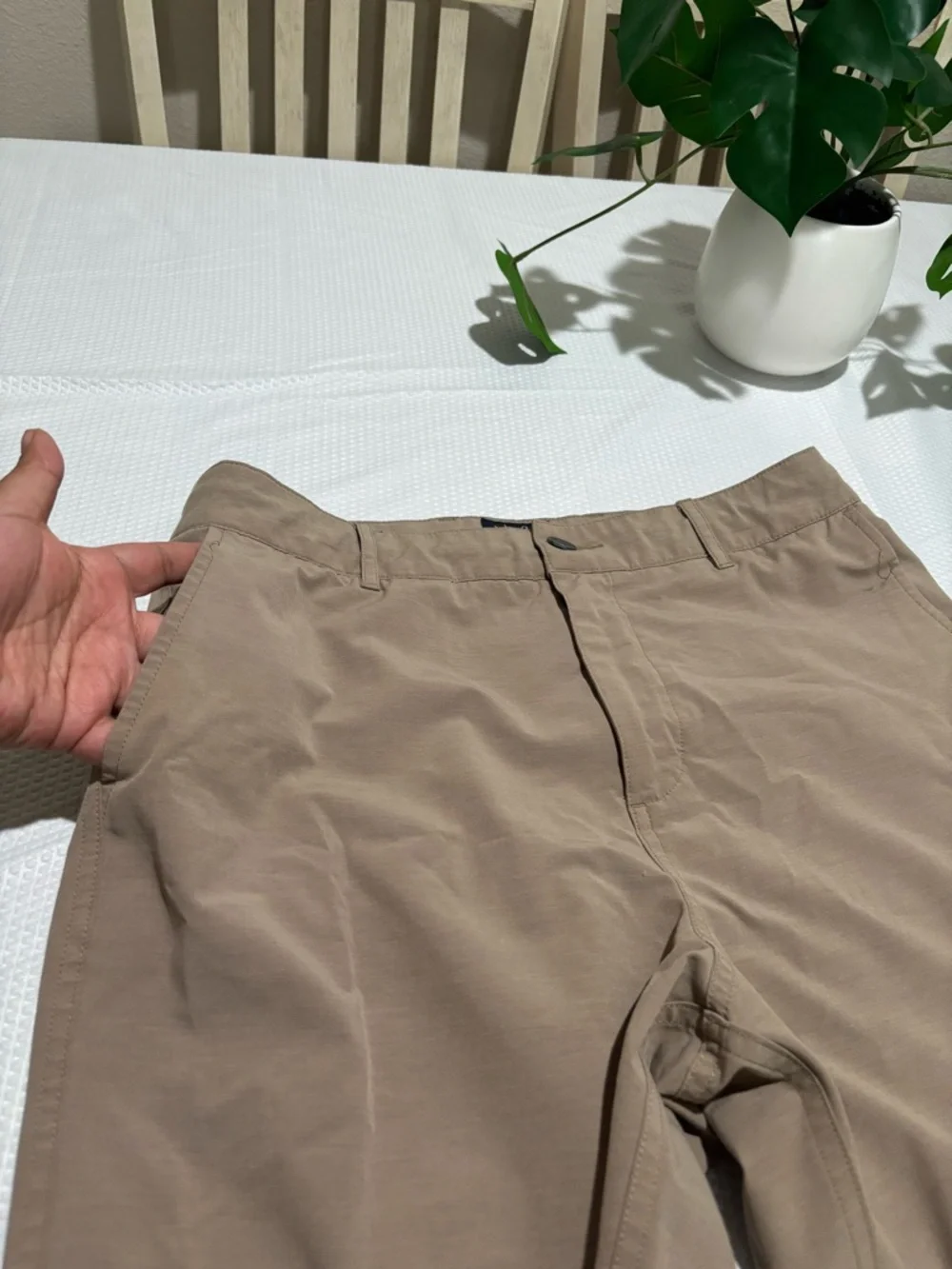 Faherty Men's Flat Front Shorts in Taupe Brown